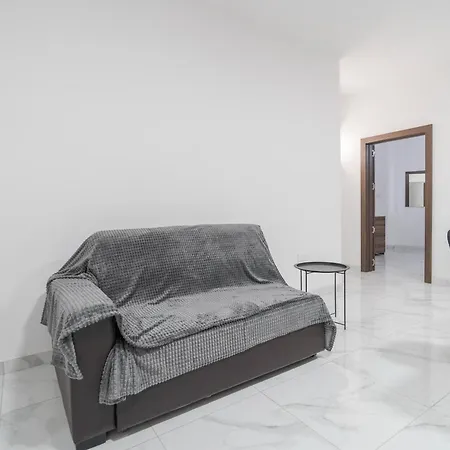 Homey 1br In Tarxien With Sofa Bed & Ac Apartamento Żabbar