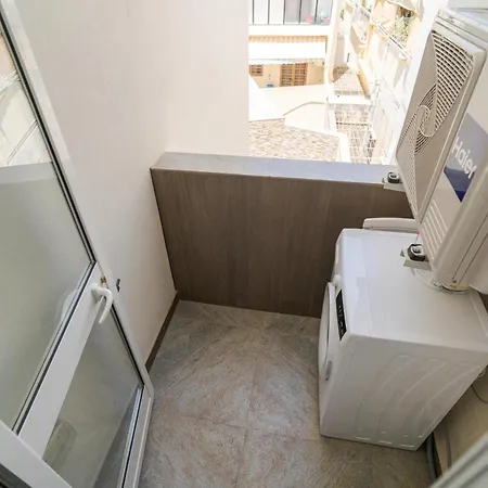 Homey 1br In Tarxien With Sofa Bed & Ac Appartamento Żabbar