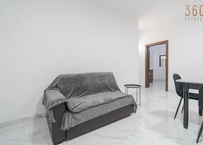 Homey 1br In Tarxien With Sofa Bed & Ac Appartement Żabbar