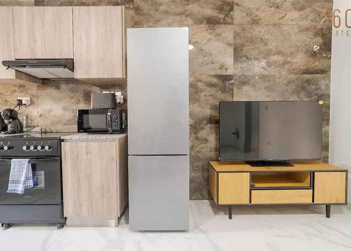 Homey 1br In Tarxien With Sofa Bed & Ac * Żabbar