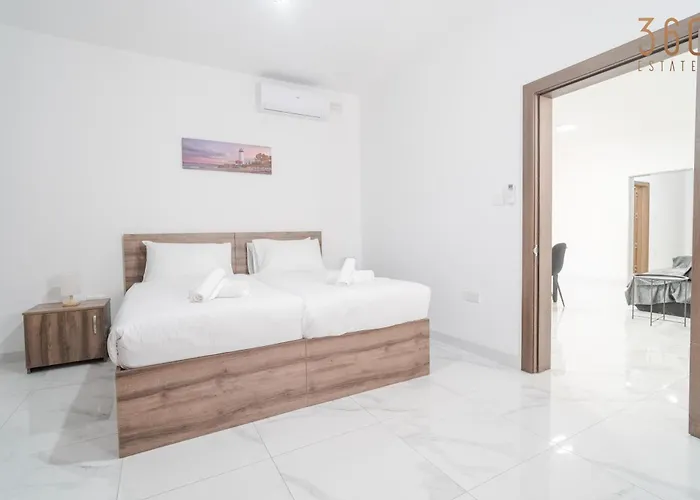 Homey 1br In Tarxien With Sofa Bed & Ac Żabbar